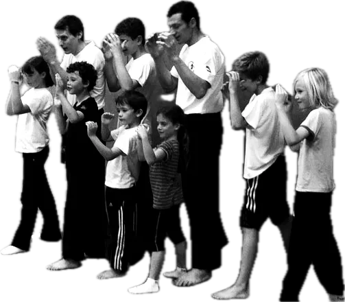 Un cours de Krav Maga enfants.